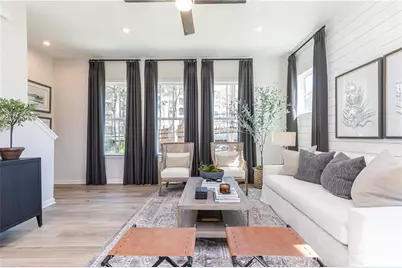 982 Bibbs Circle NW #18, Atlanta, GA 30318 - Photo 3