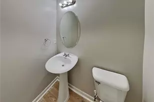 7585 Volion Pkwy, Fairburn, GA 30213 - Photo 9