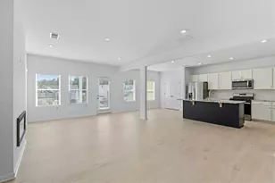 1186 Park Center Cir, Austell, GA 30168 - Photo 9