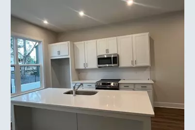 1426 Hazy Way SE #320, Atlanta, GA 30315 - Photo 3