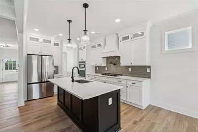2370 Reserve Manor Court, Lawrenceville, GA 30043 - Photo 15