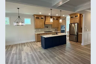 2370 Reserve Manor Court, Lawrenceville, GA 30043 - Photo 3