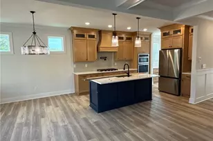 2370 Reserve Manor Ct, Lawrenceville, GA 30043 - Photo 3