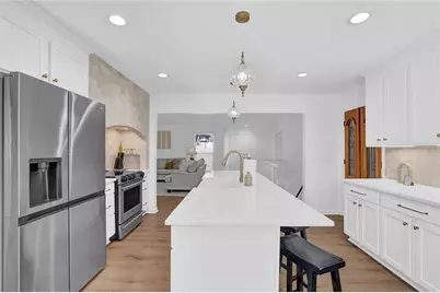 889 Fawn Way, Marietta, GA 30068 - Photo 13