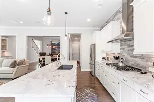 4448 Huffman Dr NE, Roswell, GA 30075 - Photo 9