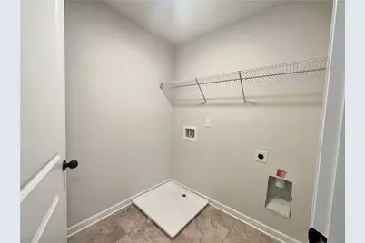 385 Rodeo Drive, Auburn, GA 30011 - Photo 11