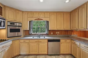 3407 W Manor Ln SW, Atlanta, GA 30311 - Photo 11