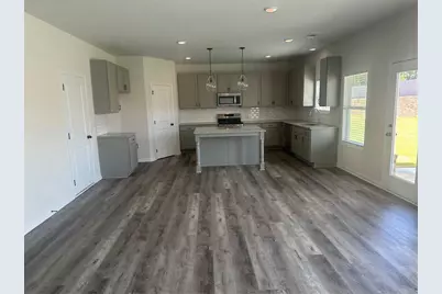 596 Rodeo Drive, Auburn, GA 30011 - Photo 3