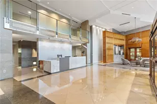 700 Park Regency Pl NE, Atlanta, GA 30326 - Photo 27