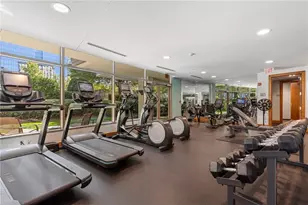 700 Park Regency Pl NE, Atlanta, GA 30326 - Photo 27