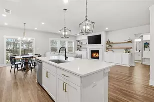 700 Stately Dr, Woodstock, GA 30188 - Photo 11