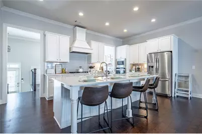 2440 Skyland Way NE, Brookhaven, GA 30319 - Photo 5