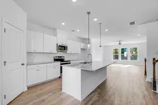 6117 Wayburn St, Tucker, GA 30084 - Photo 9