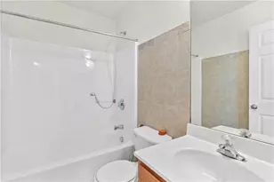 665 Roxford Ln, Buford, GA 30518 - Photo 15