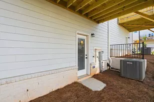 6137 Wayburn St, Tucker, GA 30084 - Photo 37