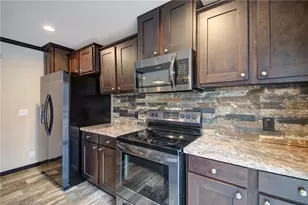 257 Iris Dr, Demorest, GA 30535 - Photo 5