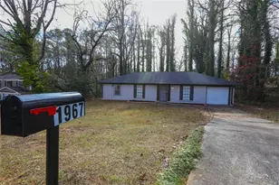 1967 Singer Way, Lithonia, GA 30058 - Photo 25