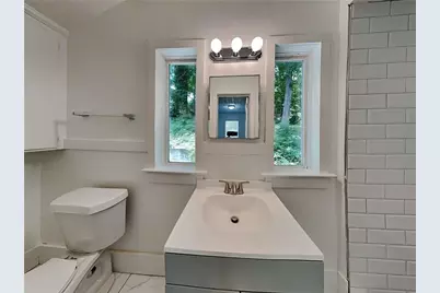 542 S Evelyn Place NW, Atlanta, GA 30318 - Photo 9