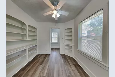 542 S Evelyn Place NW, Atlanta, GA 30318 - Photo 7