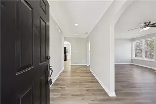 341 Windermere Dr, Loganville, GA 30052 - Photo 5