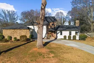 130 Saddle Creek Dr, Roswell, GA 30076 - Photo 37