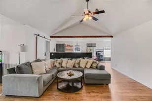 52 Castleman Rd, Carrollton, GA 30116 - Photo 5