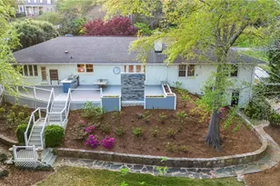 4555 Runnemede Rd NW, Atlanta, GA 30327 - Photo 49