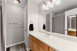 6311 Bent Oaks Ct, Flowery Branch, GA 30542 - Photo 21