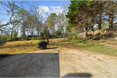 2950 Thornbriar Road, Atlanta, GA 30340 - Photo 41