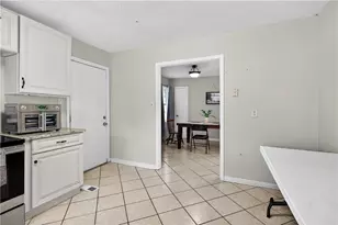 1742 Cardinal Rd, Jonesboro, GA 30238 - Photo 7