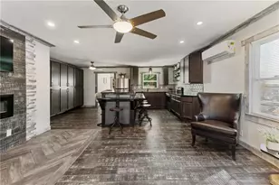 5211 Oakdale Rd SE, Smyrna, GA 30082 - Photo 11