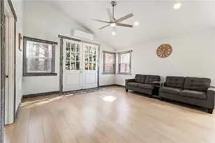 5211 Oakdale Rd SE, Smyrna, GA 30082 - Photo 19