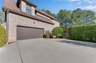 130 Wyndlam Ct, Johns Creek, GA 30097 - Photo 3