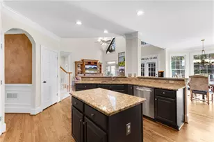 130 Wyndlam Ct, Johns Creek, GA 30097 - Photo 17