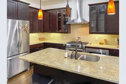 598 Ansley Circle, Atlanta, GA 30324 - Photo 3