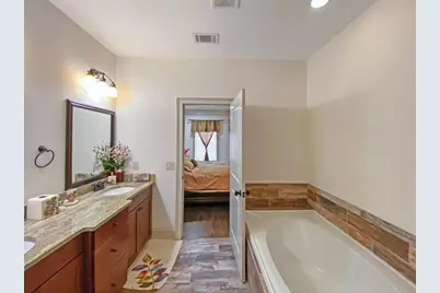 598 Ansley Circle, Atlanta, GA 30324 - Photo 11