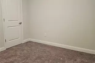 2153 Red Oak Cir, Union City, GA 30291 - Photo 7