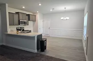 2153 Red Oak Cir, Union City, GA 30291 - Photo 5