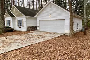 542 Waddell St, Bremen, GA 30110 - Photo 1