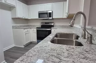 4975 Union St, Union City, GA 30291 - Photo 9