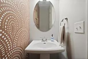 887 Proctor Oaks Street NW, Atlanta, GA 30318 - Photo 13