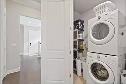 887 Proctor Oaks Street NW, Atlanta, GA 30318 - Photo 11