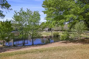 887 Proctor Oaks Street NW, Atlanta, GA 30318 - Photo 33