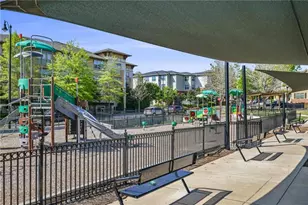 887 Proctor Oaks Street NW, Atlanta, GA 30318 - Photo 35