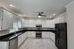 1988 Greensferry Glen, Lawrenceville, GA 30043 - Photo 15