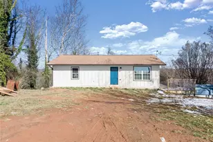 202 Skyview Dr, Gainesville, GA 30501 - Photo 3