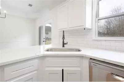 35 Springfield Way, Covington, GA 30016 - Photo 13