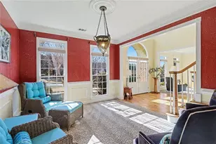 565 Abbeywood Dr, Roswell, GA 30075 - Photo 5