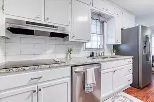 23 Woodland Rd, Auburn, GA 30011 - Photo 13