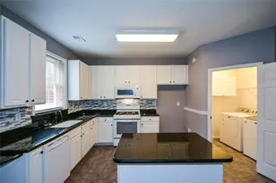 9665 Eagles Landing Dr, Gainesville, GA 30506 - Photo 11